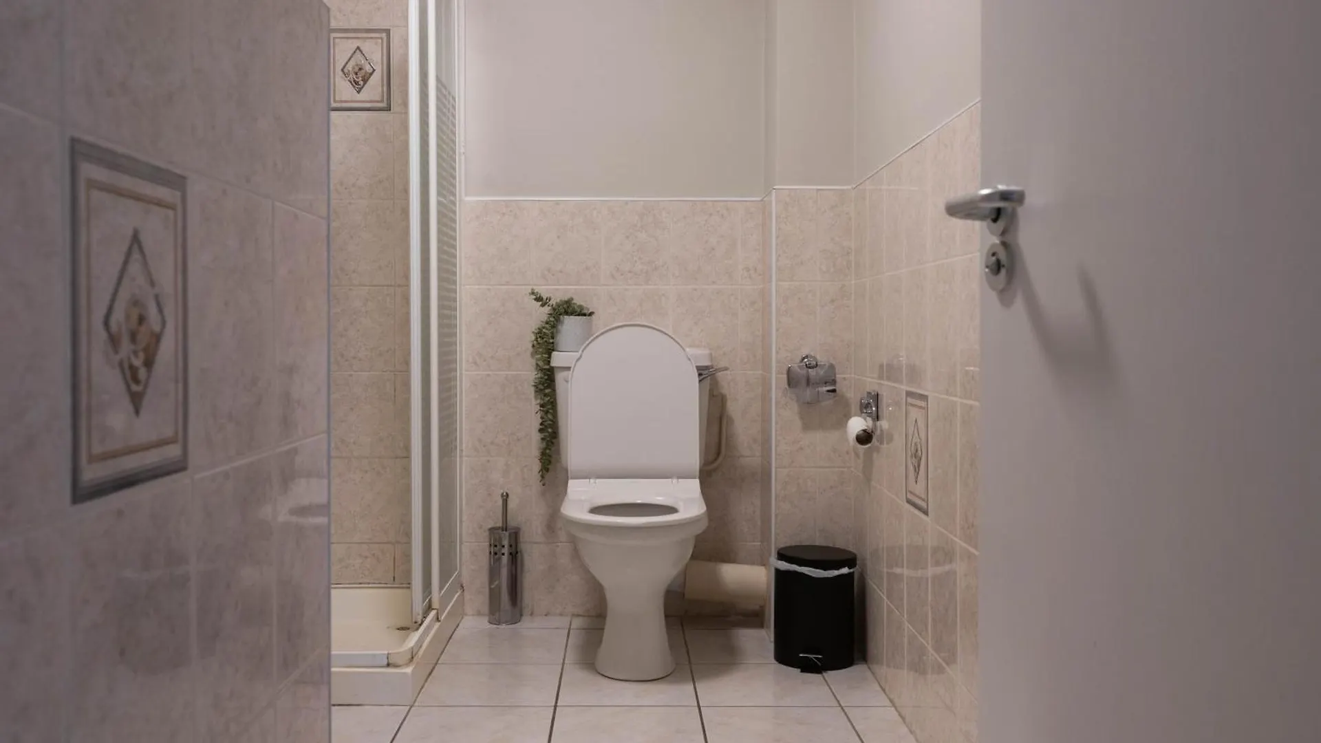 Stay By The Sea Salthill - Entire Apartment Galway 0*,